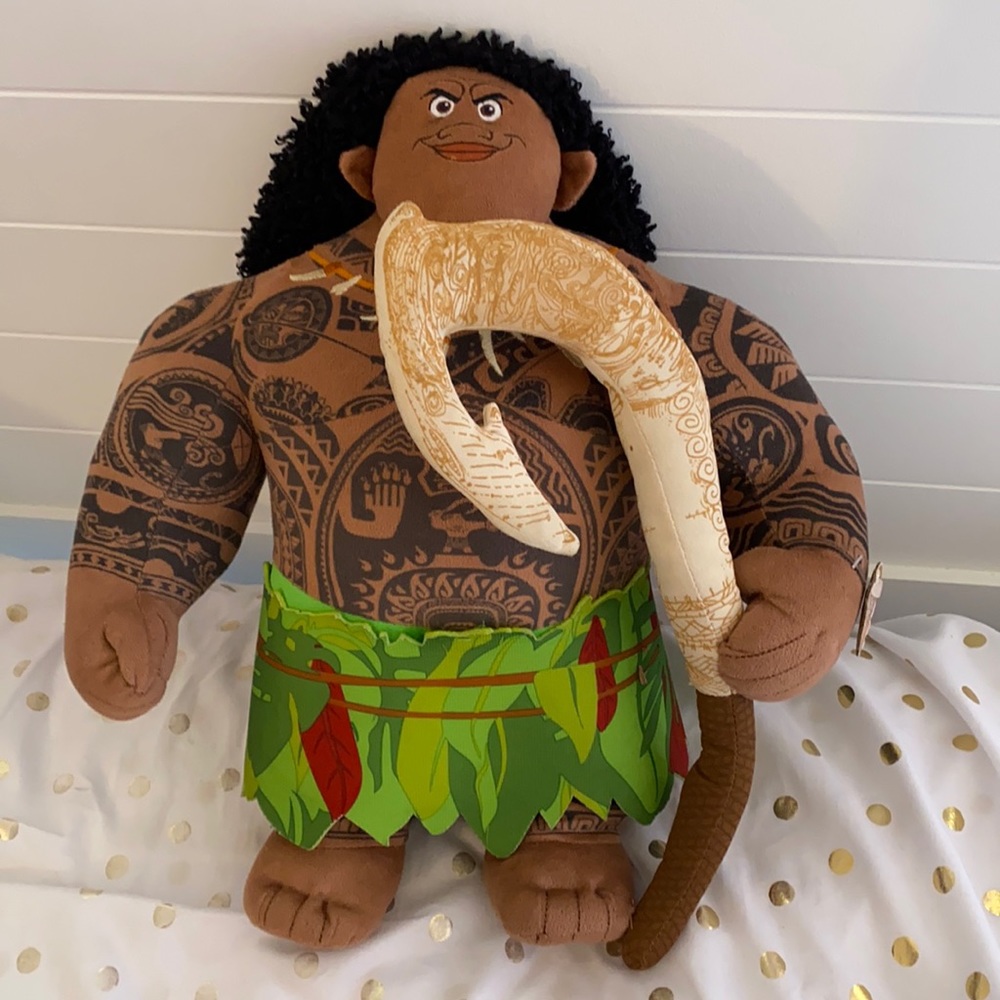 Disney Speaking  Maui doll.